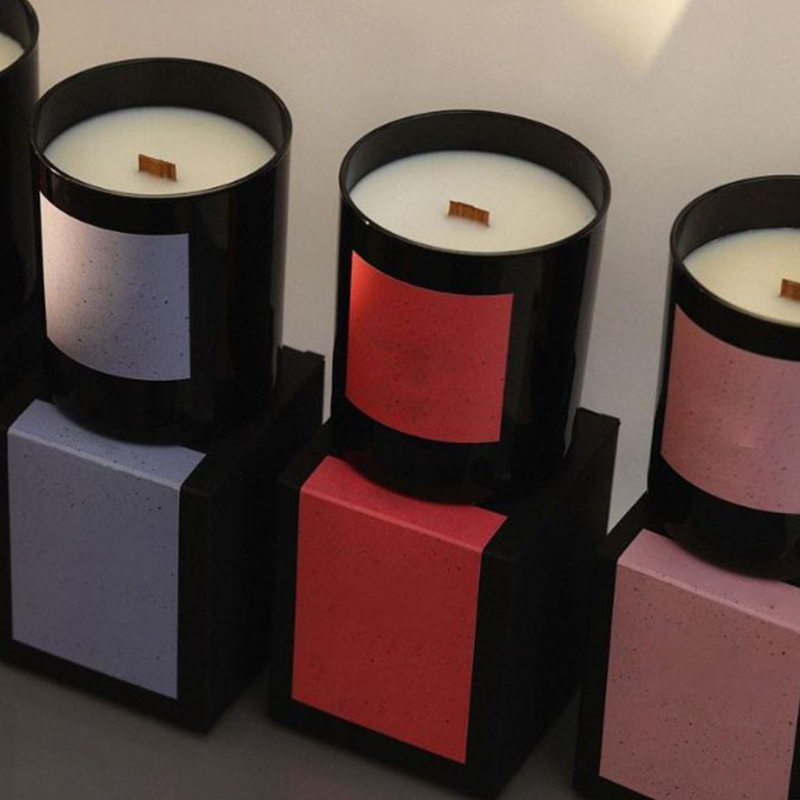 220g หนาด้านล่างถ้วยเป็นมิตรกับสิ่งแวดล้อมควันไม้ Core High-end ของขวัญกล่องน้ำมันหอมระเหยถั่วเหลืองเทียนหอม